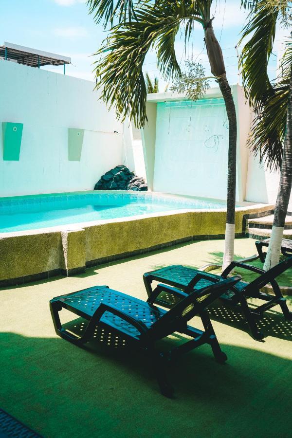Hotel Manta Beach Madrigal Εξωτερικό φωτογραφία