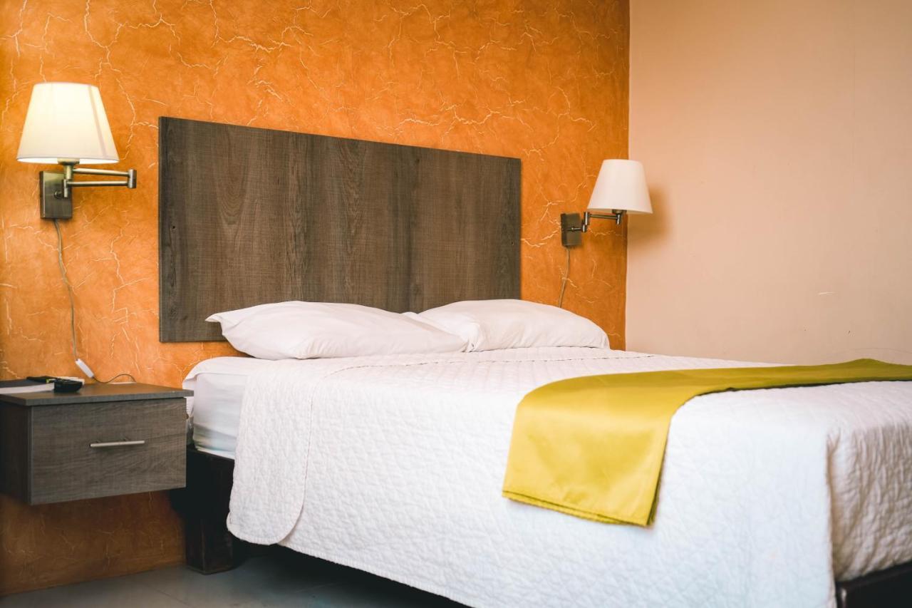 Hotel Manta Beach Madrigal Εξωτερικό φωτογραφία