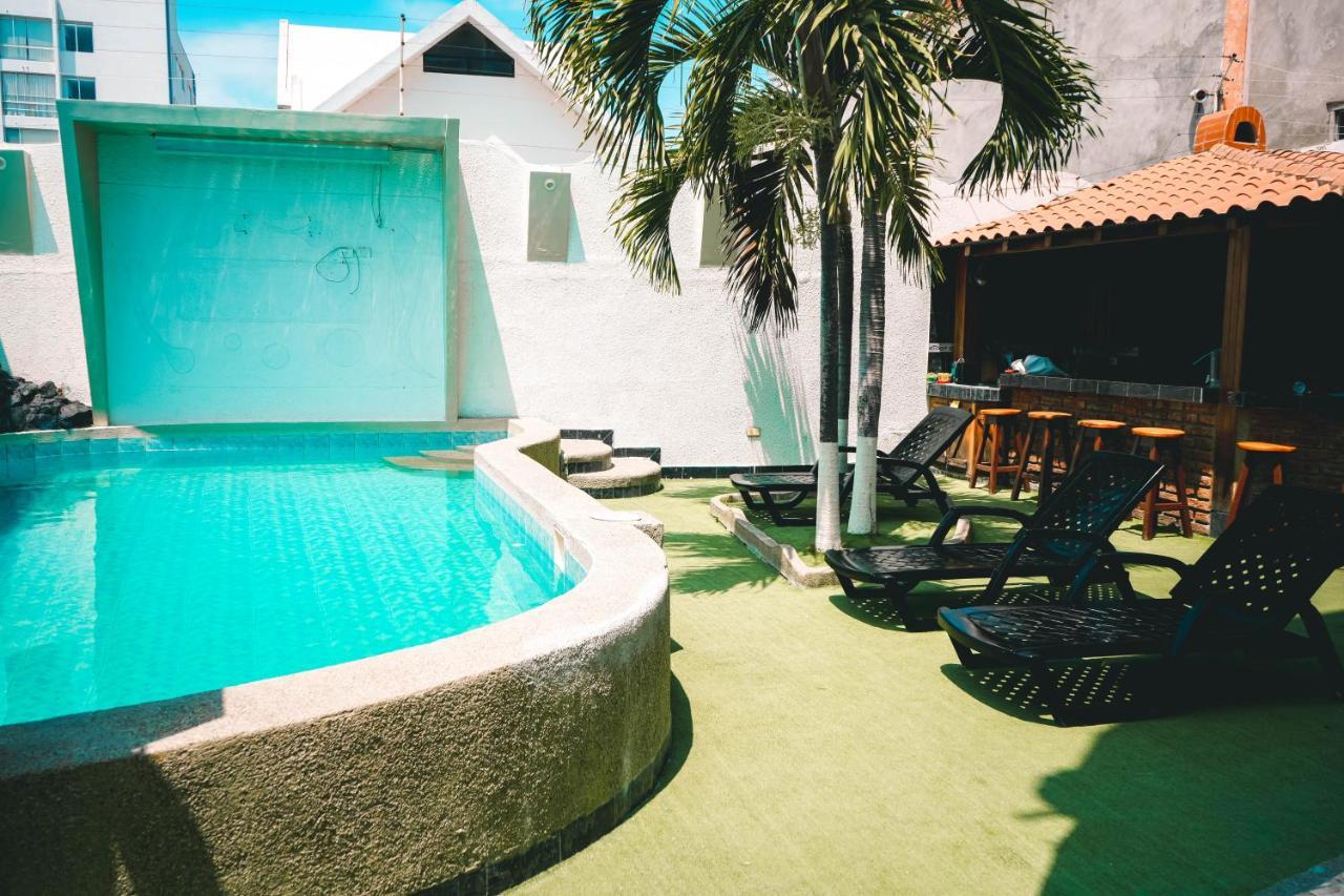 Hotel Manta Beach Madrigal Εξωτερικό φωτογραφία