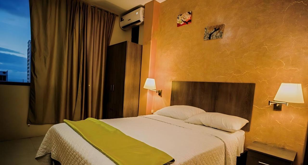 Hotel Manta Beach Madrigal Εξωτερικό φωτογραφία