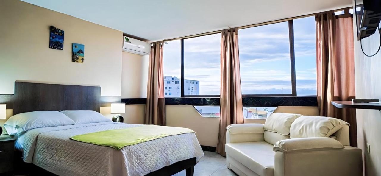 Hotel Manta Beach Madrigal Εξωτερικό φωτογραφία